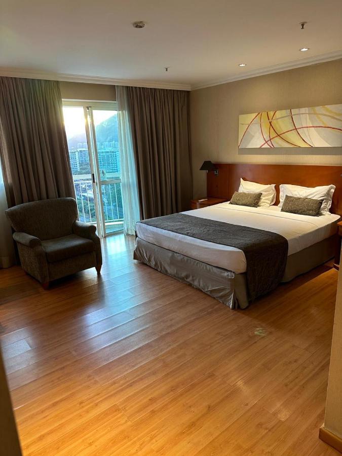 Flat Com Vista Panoramica -15- Na Barra Da Tijuca - Estacionamento Gratuito - Frigobar - Ar Condicionado - Piscina - Academia - Balsa Para Praia Gratis - Varanda - Vista Parcial Mar E Lagoa 리오데자네이루 외부 사진